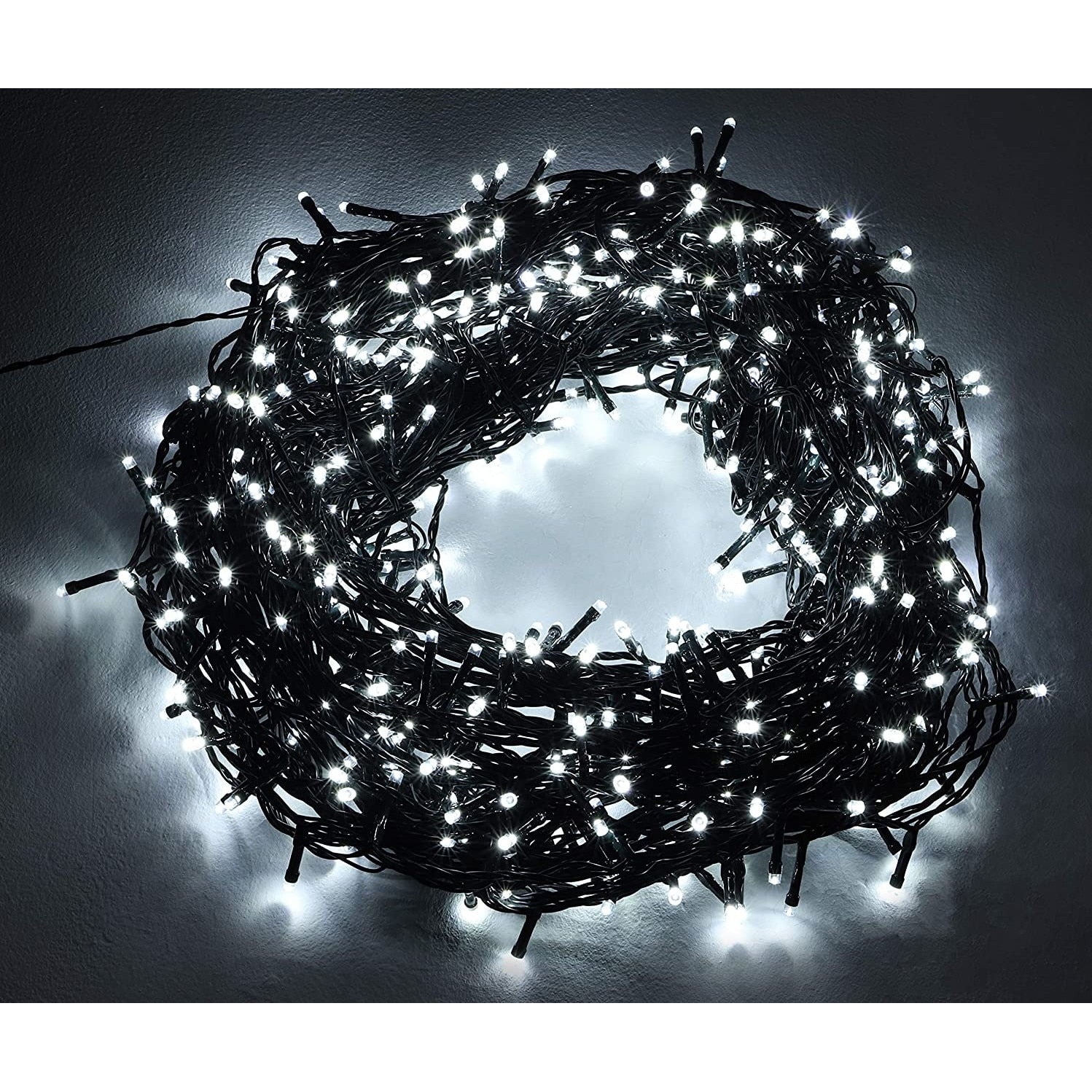 Instalatie Liniara Joyful Box, Alb rece, 50 Metri, 250 LED-uri tip diamant si 8 jocuri de lumini, pentru interior si exterior