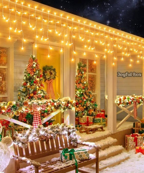 Instalatie Premium Turturi Joyful Box, 35 Metri, 700 LED-uri, Galben, Flash Alb, Interconectabila, Cablu alb cauciucat