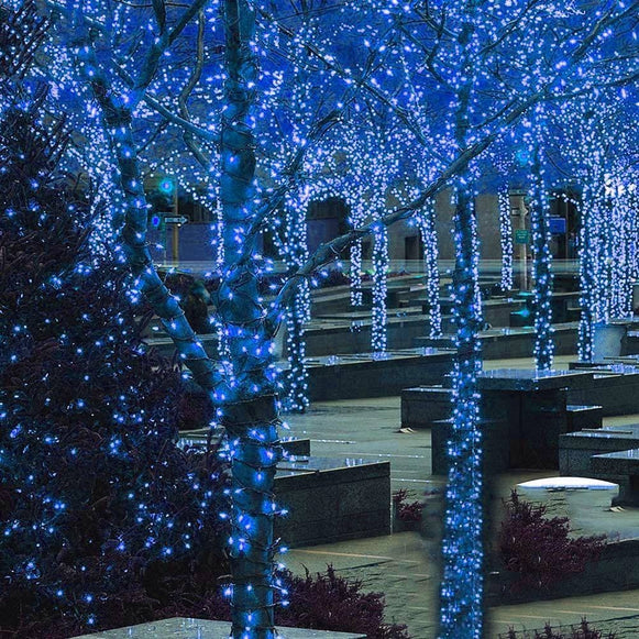 Instalatie Liniara Joyful Box, Albastru, 50 Metri, 250 LED-uri tip diamant si 8 jocuri de lumini, pentru interior si exterior