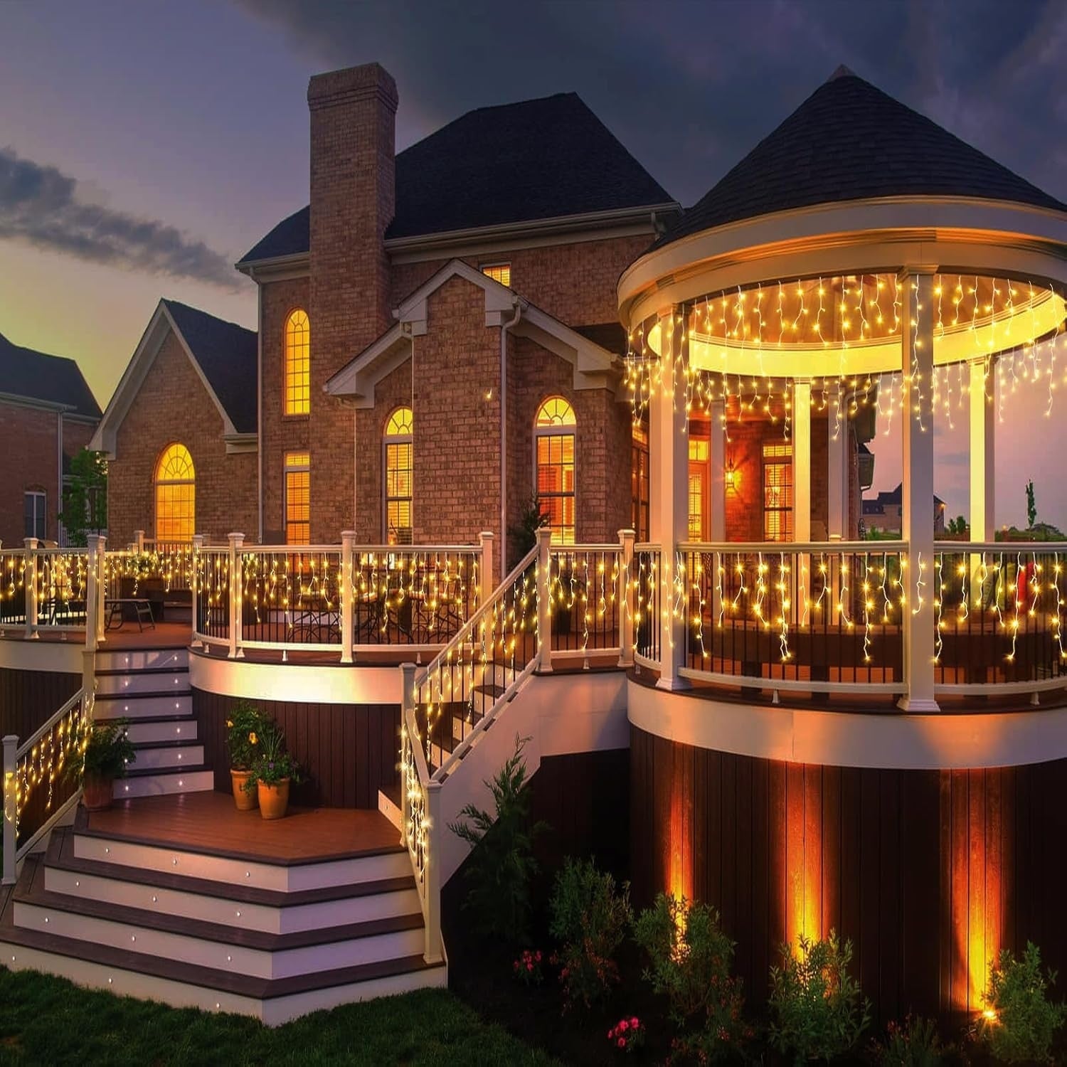 Instalatie Turturi Joyful Box, 12 Metri, 300 LED-uri, Galben, Interconectabila, 8 jocuri de lumini, Interior-Exterior, Waterproof