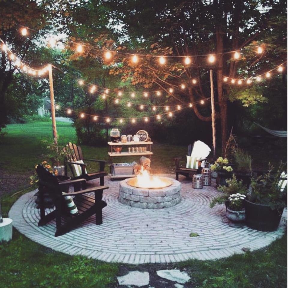 Ghirlanda Luminoasa Decorativa Joyful Box, 20 Metri, 20 Becuri, Becuri LED, Lumina calda, Interconectabila, Alimentare la priza, IP65